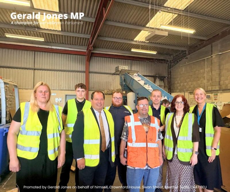 Image of Gerald Jones MP with staff of Elite.